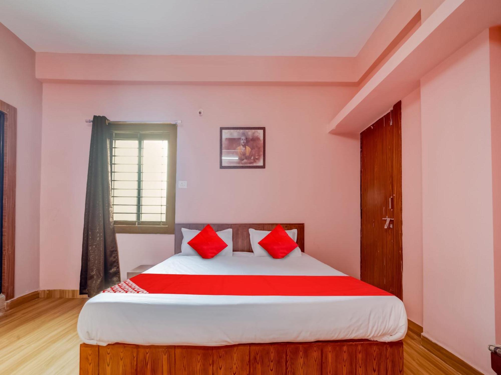 Hotel O Crown Square Bhopal Exterior photo