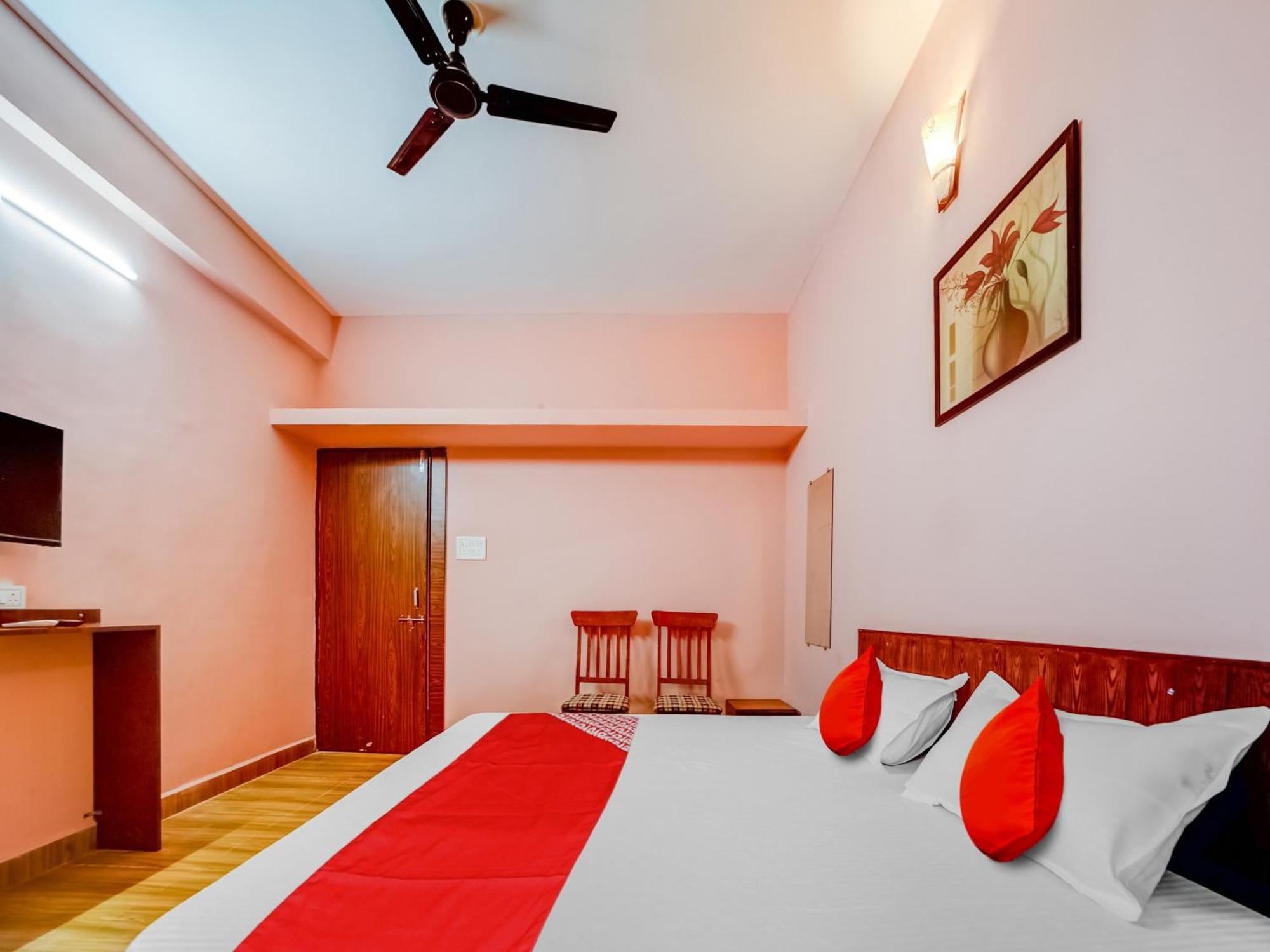 Hotel O Crown Square Bhopal Exterior photo